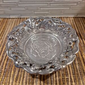 1995 Arthur Court Aluminum Bunny Rabbit and Rose Flower Bowl